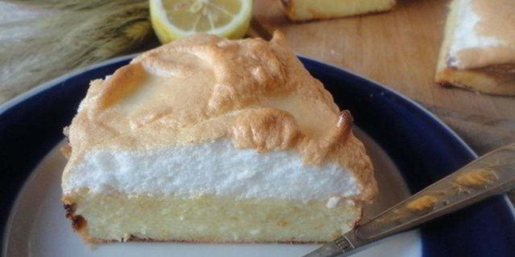 Как приготовить творожную запеканку с меренгой и цитрусовой ноткой