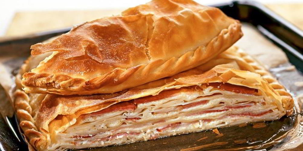 Как приготовить запеканку из теста, сыра и ветчины