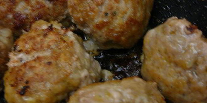 Рецепт запеканки шарики под сырным соусом