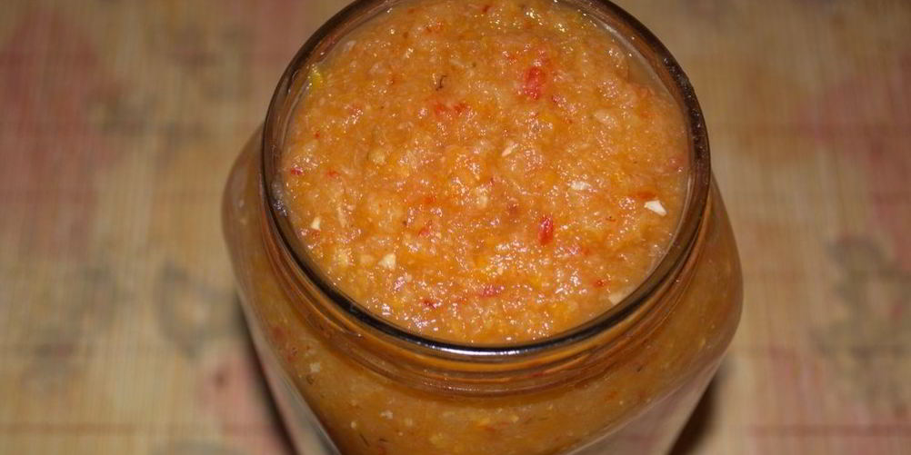 Как приготовить аджику из кабачка и ябок