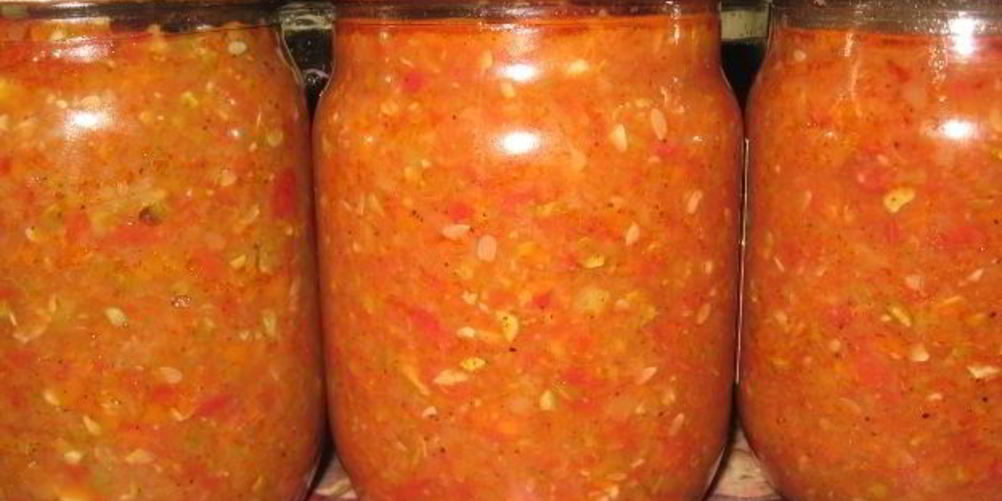 Как приготовить аджику из кабачков