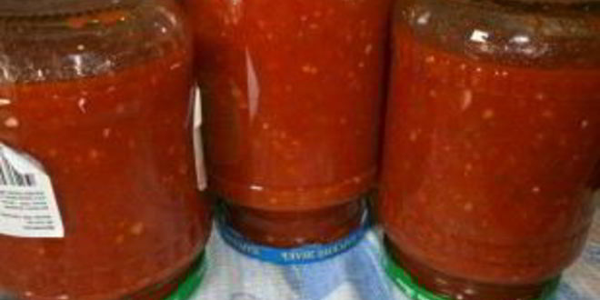 Рецепт аджики из перца и чеснока на зиму