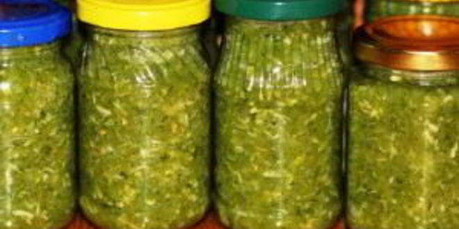 Рецепт аджики из зеленых помидоров на зиму