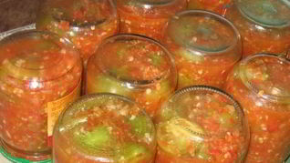 Рецепт Аджики из зеленых помидоров сырая