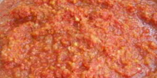 Рецепт аджики с яблоками и помидорами