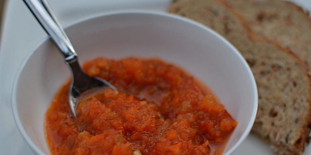 Как приготовить аджику с яблоками