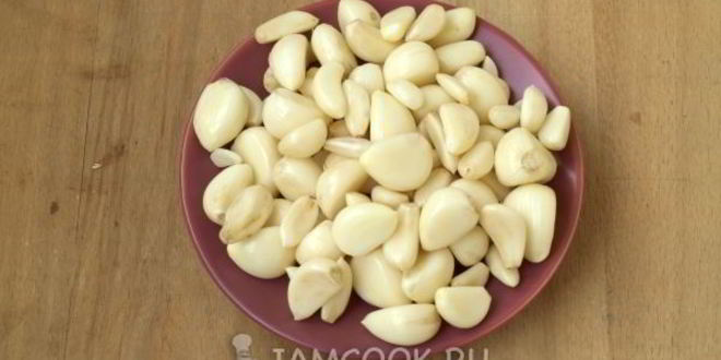 Рецепт сырой аджики с хреном