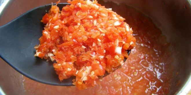 Рецепт заманихи из помидор на зиму аджика