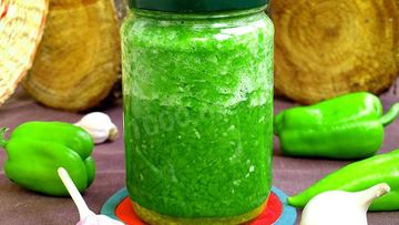 Рецепт Зеленой аджики с таркинским перцем