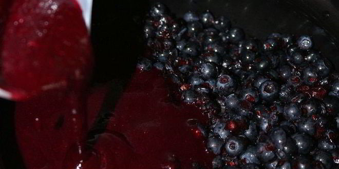 Рецепт черничного джема с черной смородиной