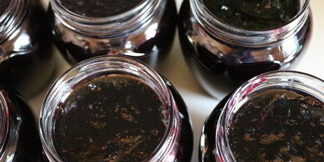 Рецепт черничного джема с черной смородиной