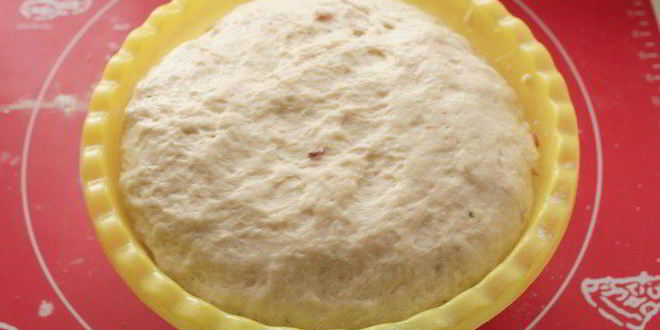 Рецепт гугельхопфа с джемом, миндалем и клюквой