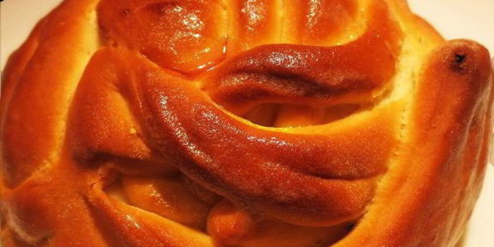 Как приготовить слоеные булочки с малиновым джемом