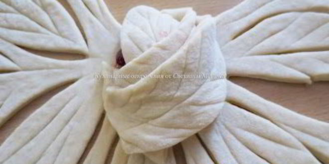 Рецепт слоеных булочек с малиновым джемом