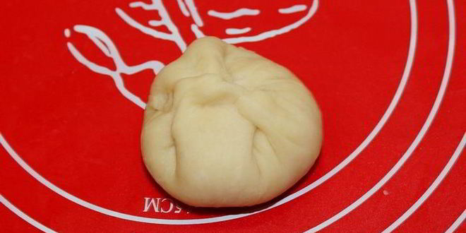 Рецепт ванильных сдобных булочек с джемом