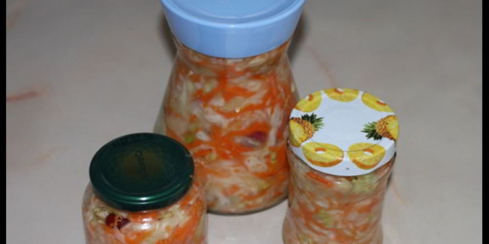 Как приготовить капусту квашеную с клюквой