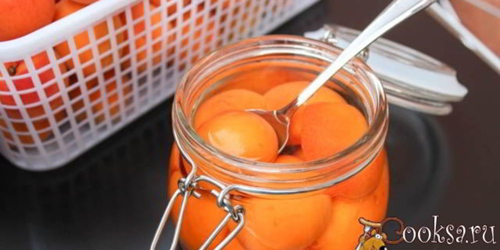 Как приготовить абрикосовый компот на зиму
