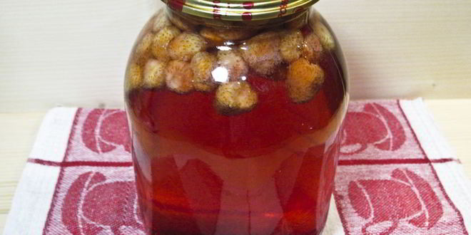 Рецепт клубничного компота на зиму