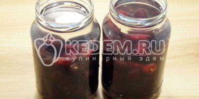Рецепт компота из черешни на зиму