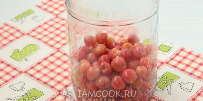 Рецепт компота из черешни с косточками без стерилизации