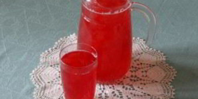 Рецепт компота из малины и яблок