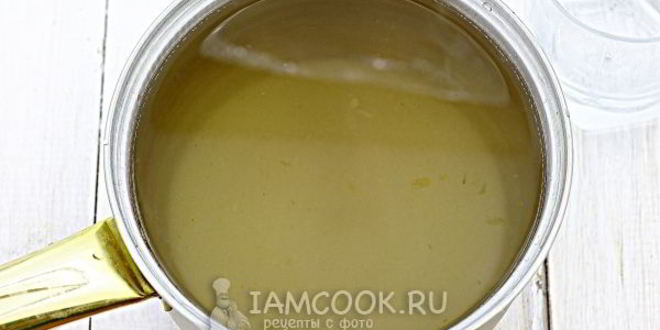 Рецепт компота из слив на зиму с корицей