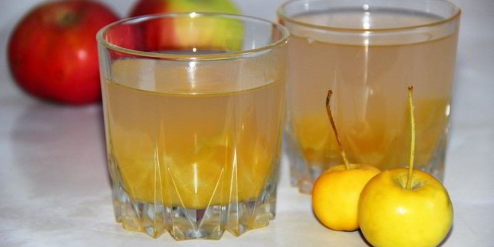 Как приготовить компот из свежих яблок