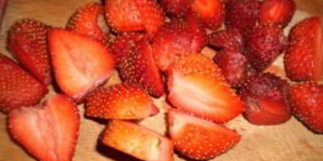 Рецепт компота из свежих ягод