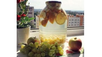 Рецепт Компота из винограда с яблоками в зиму