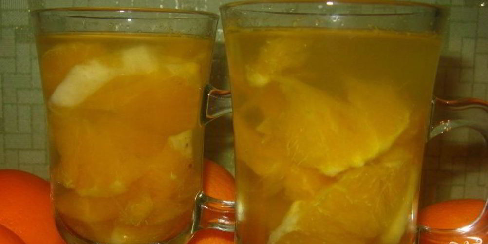 Как приготовить компот из яблок и апельсинов