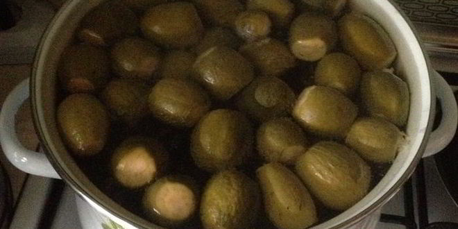 Рецепт компота с фейхоа и яблоком