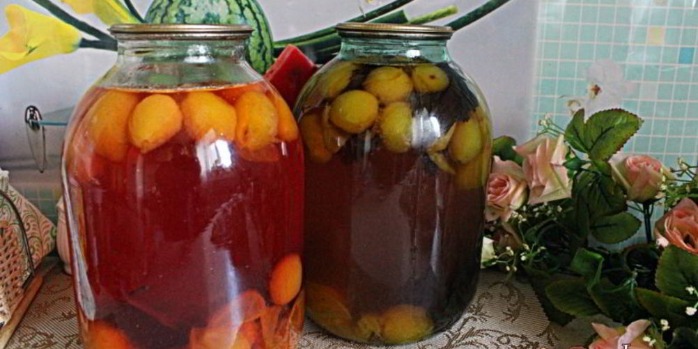 Как приготовить сливовый компот с базиликом на зиму