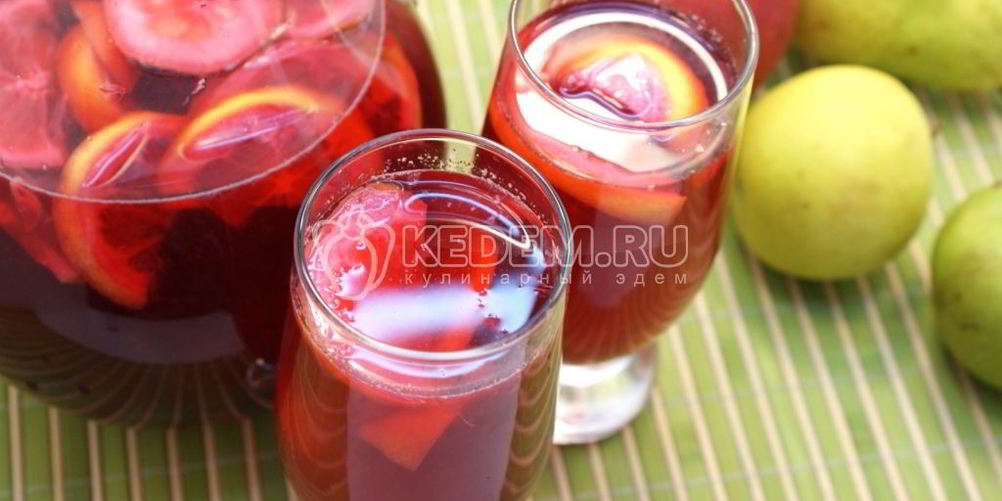 Как приготовить вишневый компот с лимоном