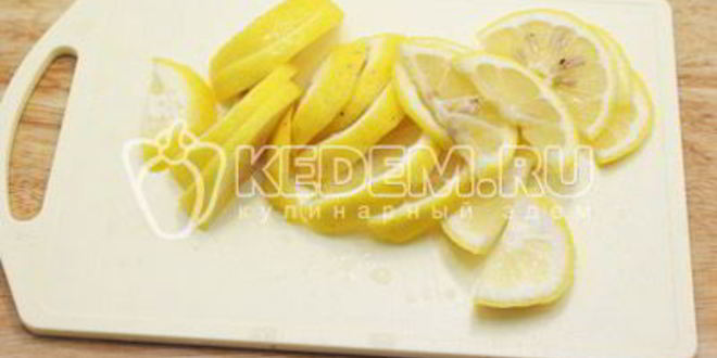 Рецепт вишневого компота с лимоном