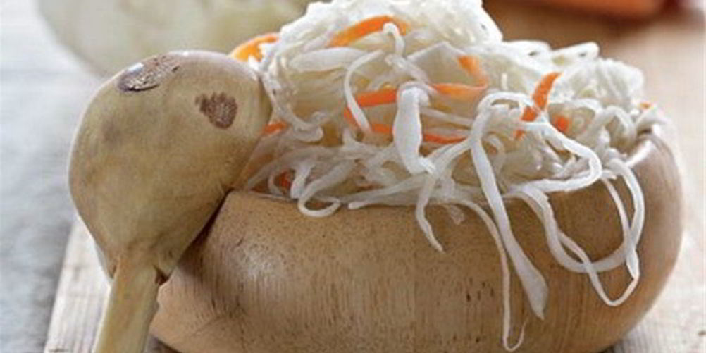 Как приготовить квашеную капусту на зиму