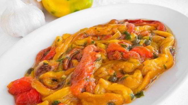 Рецепт Маринованных полосок жареных перцев в пряном масле и бальзамическом уксусе