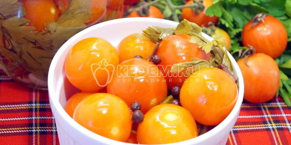 Как приготовить маринованные помидоры черри с петрушкой