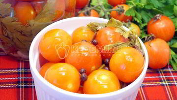 Рецепт Маринованных помидоров черри с петрушкой