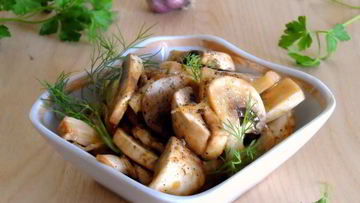 Рецепт Шампиньонов, маринованных в соевом соусе с медом