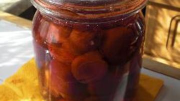 Рецепт Слив маринованных в красном вине