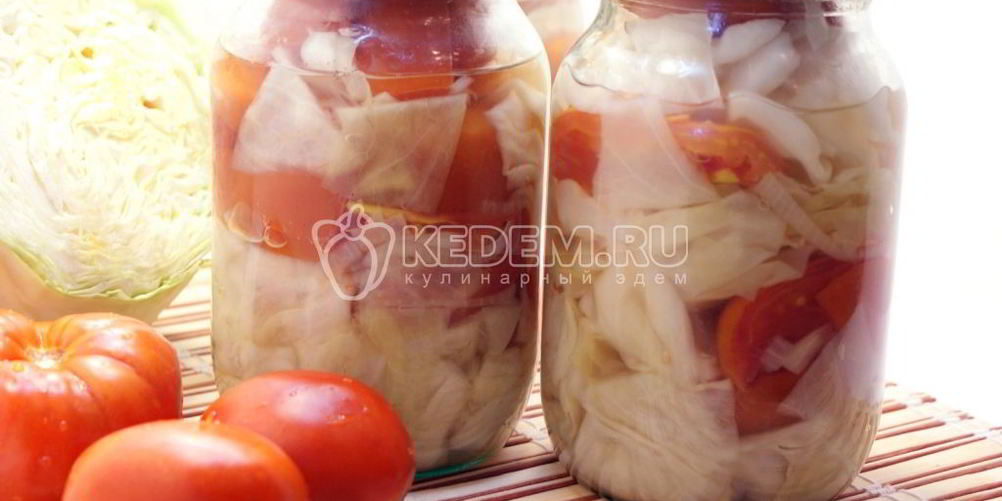 Как приготовить помидоры с капустой и луком