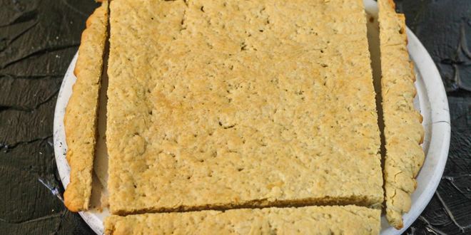 Рецепт песочной полоски с повидлом