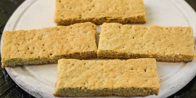 Рецепт песочной полоски с повидлом