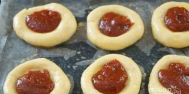 Рецепт теста для ватрушек с повидлом