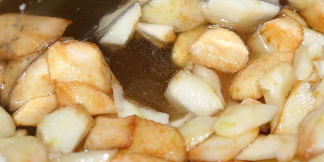 Рецепт яблочного повидла с красной смородиной