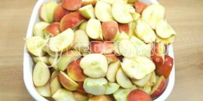 Рецепт яблочного повидла со смородиной