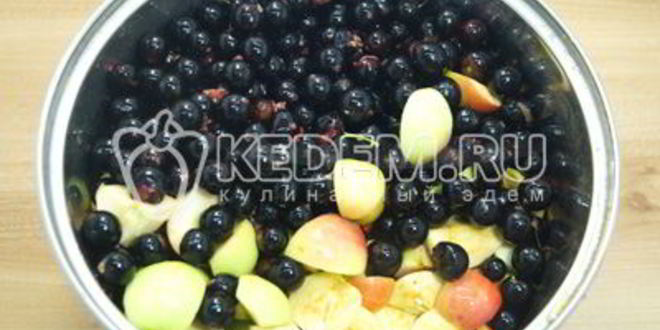 Рецепт яблочного повидла со смородиной