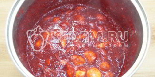 Рецепт яблочного повидла со смородиной