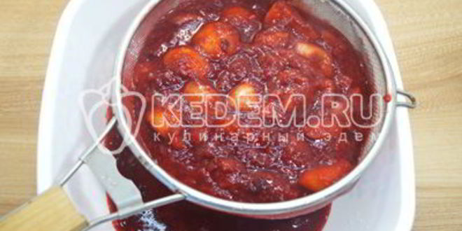 Рецепт яблочного повидла со смородиной