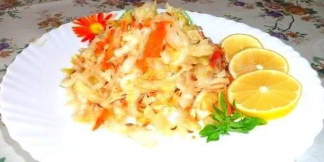 Рецепт быстрой капусты горячим способом в рассоле